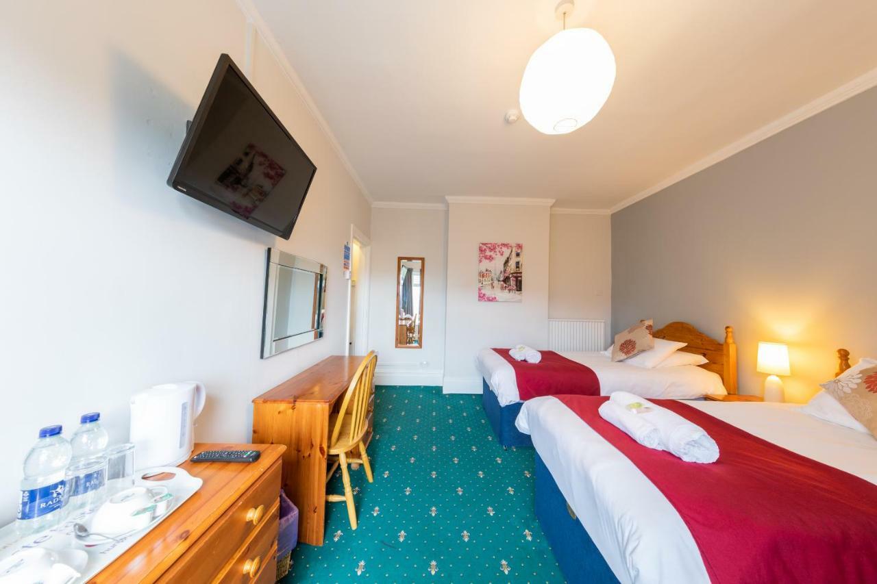 The Clee Hotel - Cleethorpes, Grimsby, Lincolnshire Extérieur photo