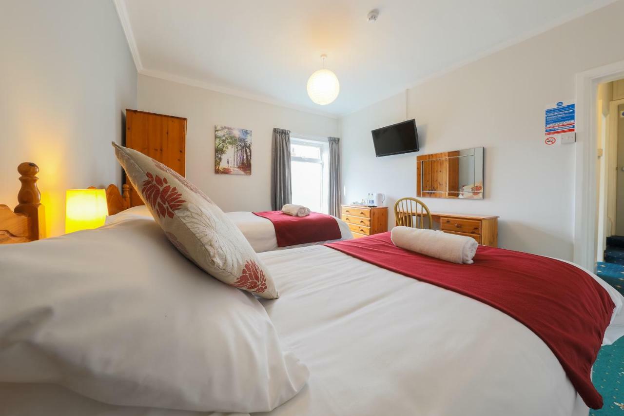 The Clee Hotel - Cleethorpes, Grimsby, Lincolnshire Extérieur photo